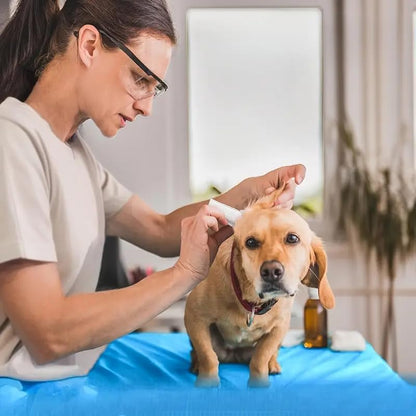 PurePaw™ Ear Wipes (50 Wipes/Container)